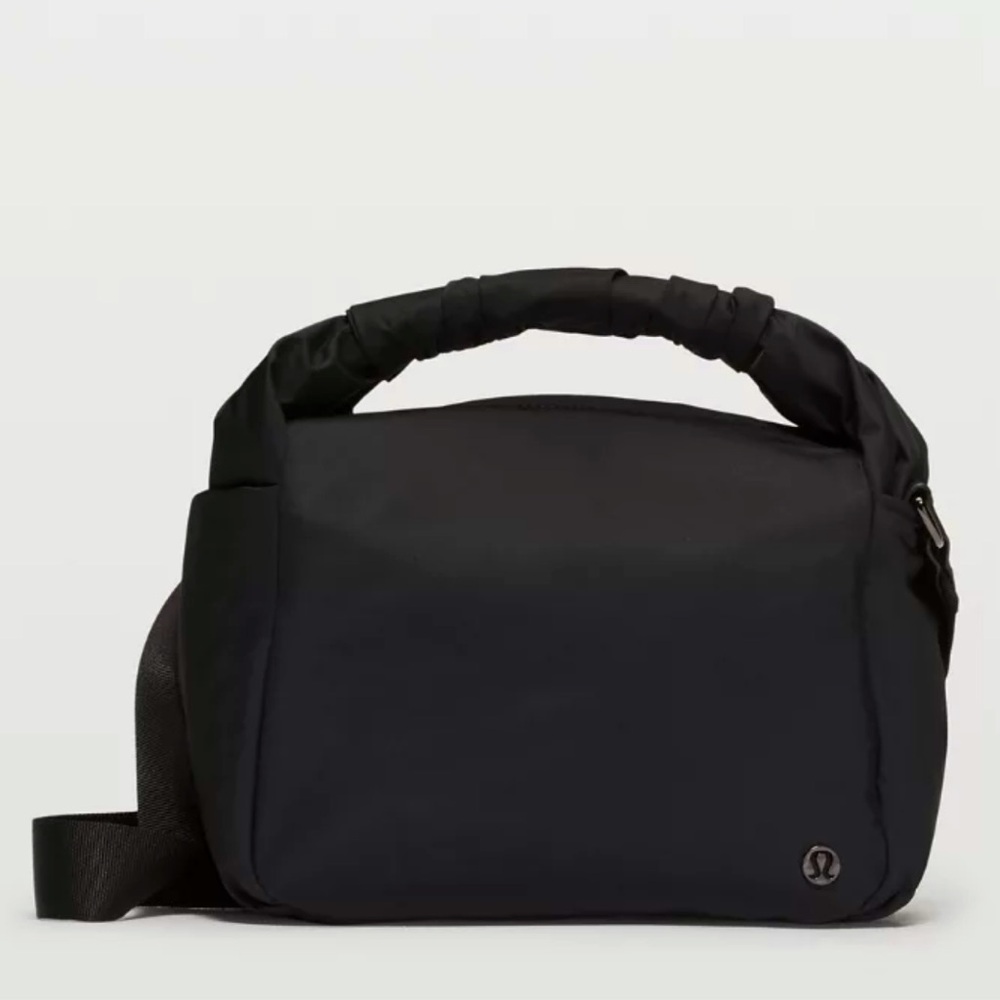 Lululemon Gathered Handle Crossbody Bag 6L